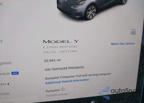 2023 Tesla Model Y Awd/Long Range Dual Motor All-Wheel Drive z USA, uszkodzony, nr VIN 7SAYGDEE7PA089135